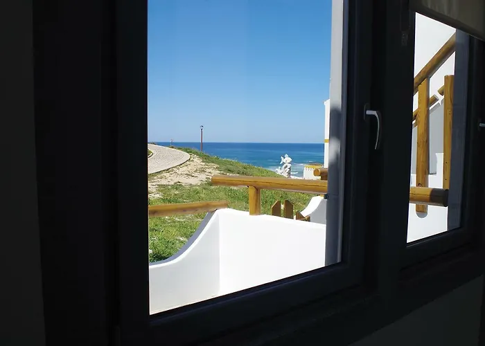 Agapito's Сasa de vacaciones Praia de Odeceixe